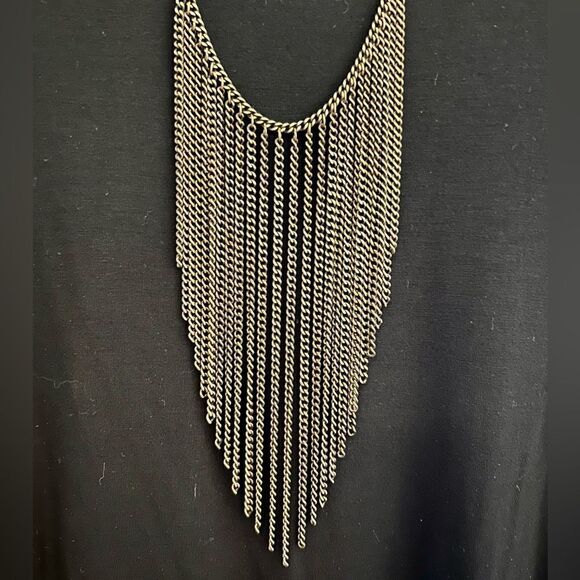 Curb chain curtain necklace. - Picture 3 of 8